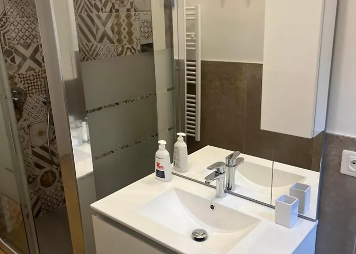 Appartement Mapa 23 *