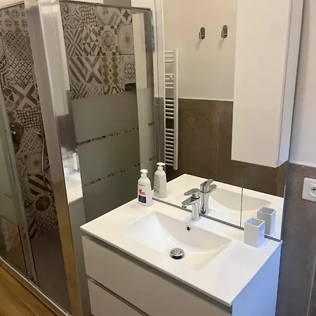 Apartment Mapa 23 *